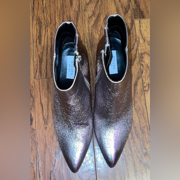 Steven New York Silver Ankle Boots - 9 - Picture 3 of 4
